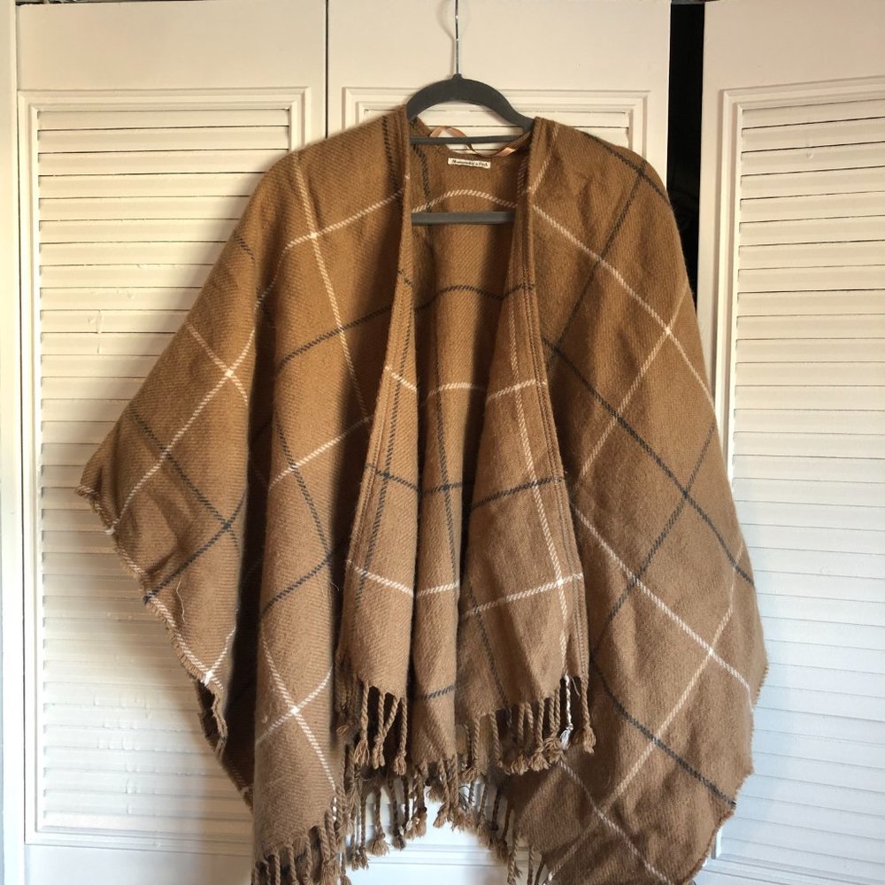 Abercrombie & Fitch Plaid Poncho